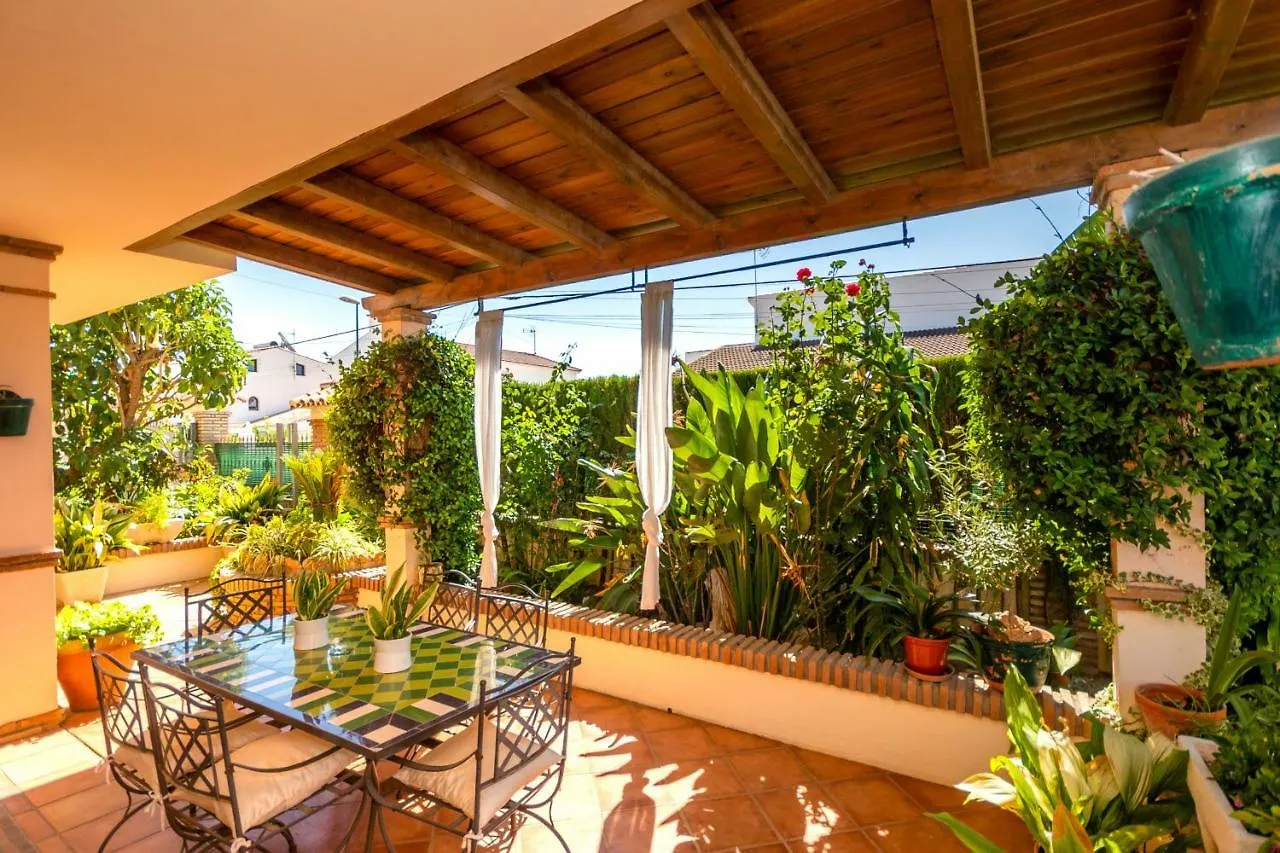 Cubo'S Villa Palacio Valdes 托雷莫利诺斯 0*,