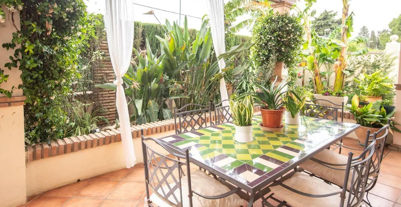 Cubo'S Villa Palacio Valdes 托雷莫利诺斯