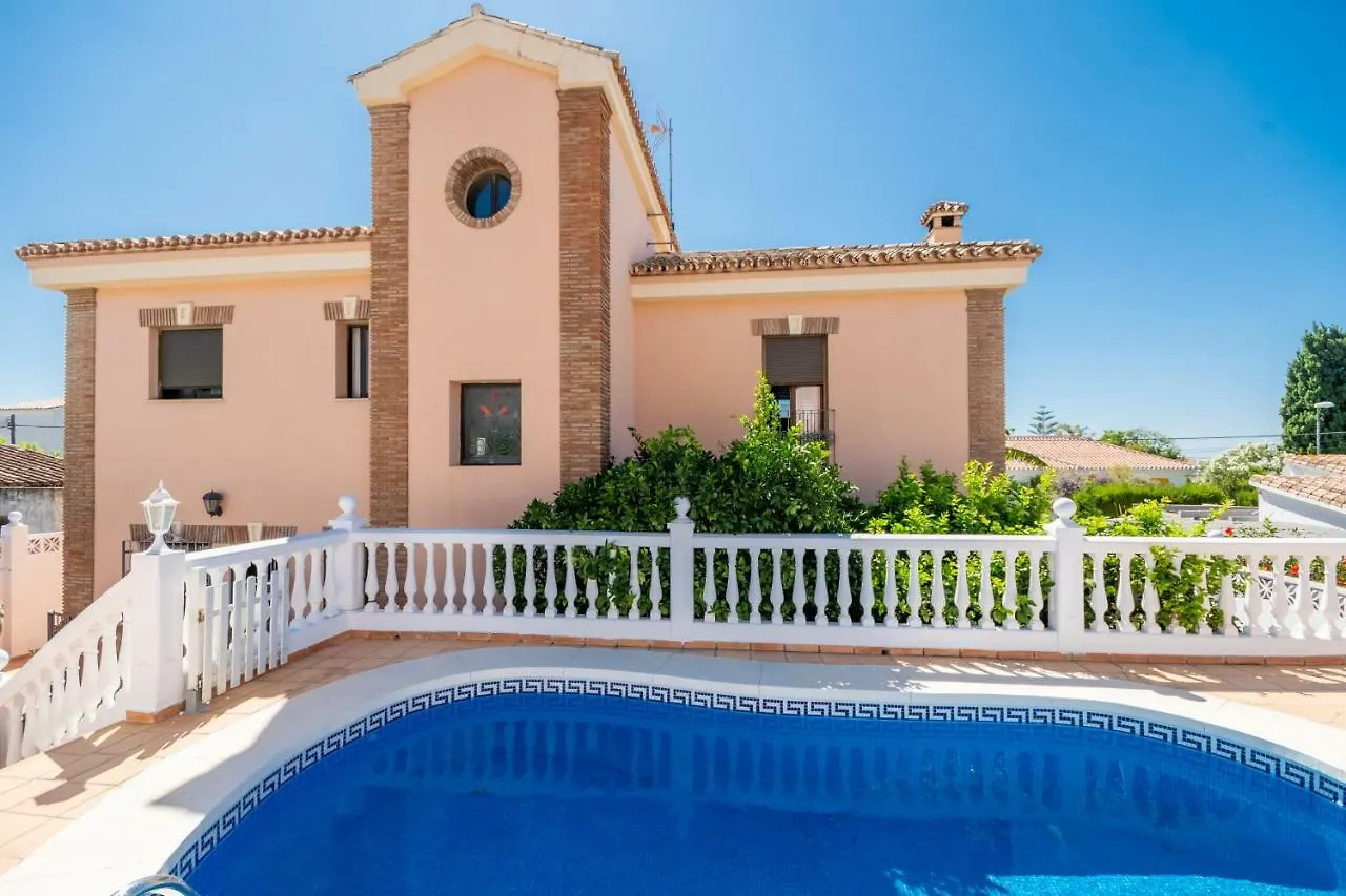 Cubo'S Villa Palacio Valdes 托雷莫利诺斯 0*,  西班牙