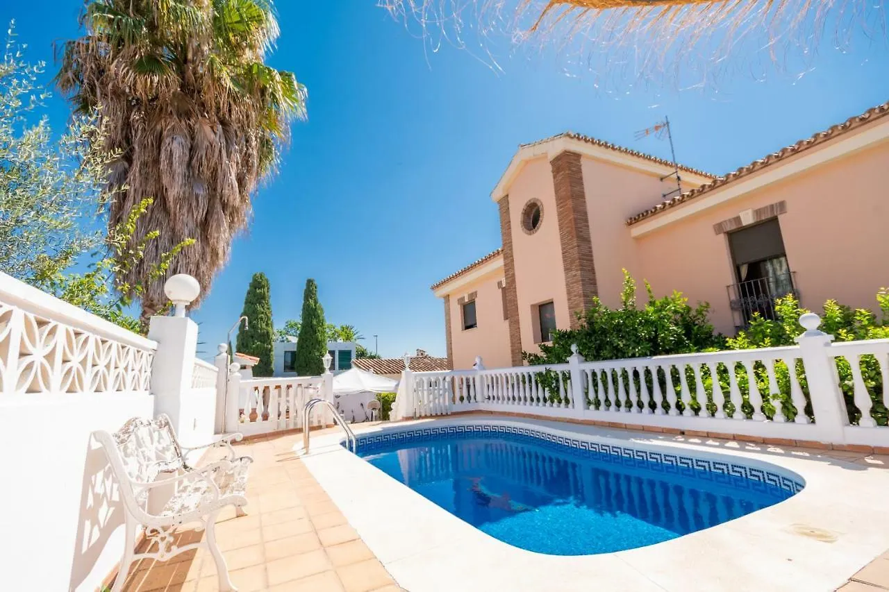 Cubo'S Villa Palacio Valdes 托雷莫利诺斯 0*,